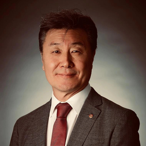 Richard Cho (Managing Director of Hanwha Defense Australia)