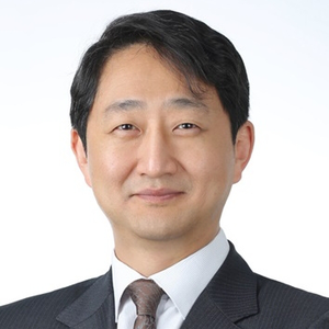 Mr Dukgeun Ahn (Minister for Trade at Ministry of Trade, Industry and Energy, Government of the Republic of Korea)